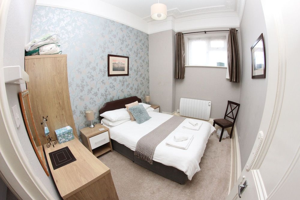 Apartment, 1 Bedroom (Apartment 7)