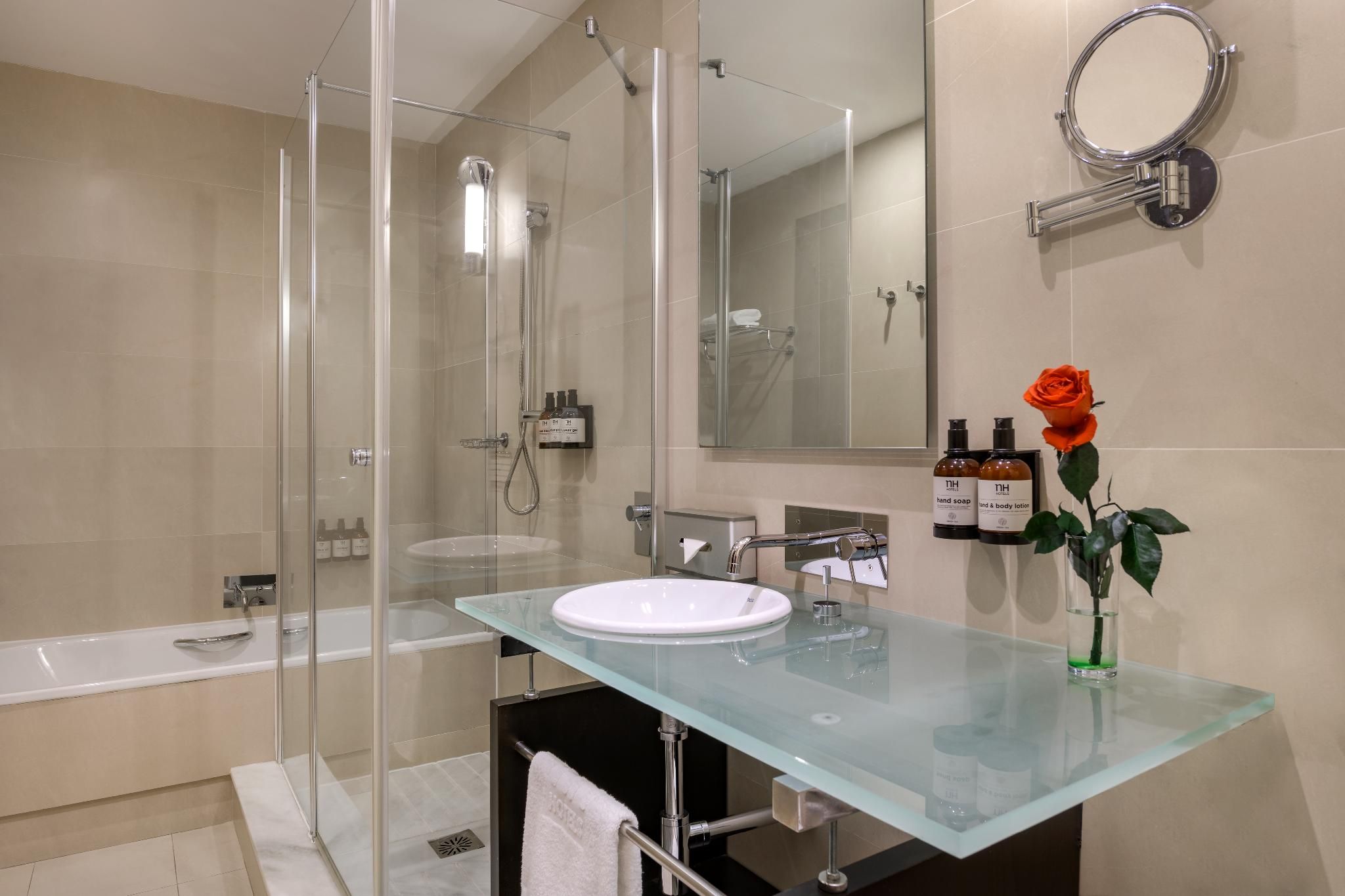 Nh Campo De Gibraltar Hotel Family Room 2