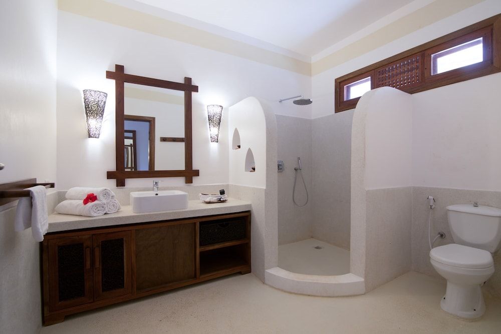 Fruit & Spice Wellness Resort Zanzibar Deluxe Double Room 9