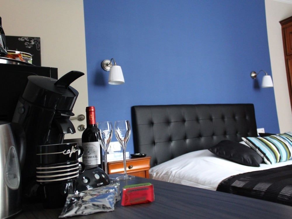 Villa Louvre Lens Superior Double Room, Ensuite, City View 6