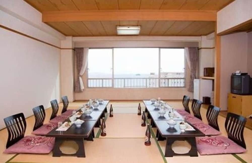 Hotel Mikawa Kaiyoukaku Traditional Room, Ocean View (Japanese-Style) 5