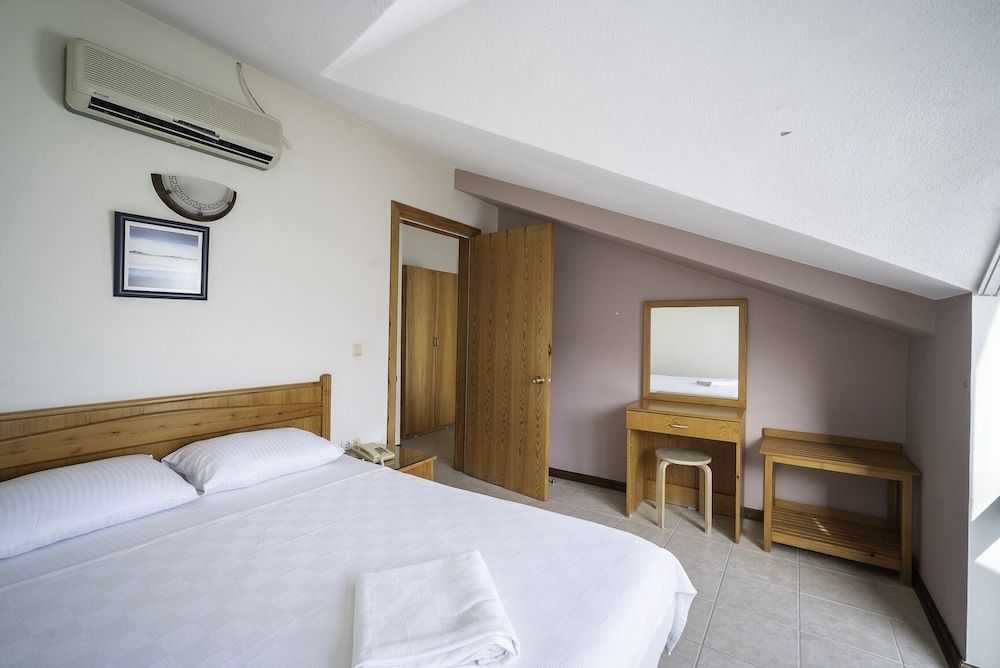 Fora Apart Hotel Cati Kismi Deniz Manzarali 1+1 Apart Oda