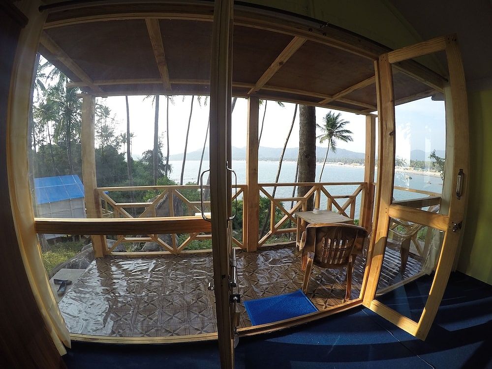 Neptune Point Hill Cottages Cottage (Non A/C) 13