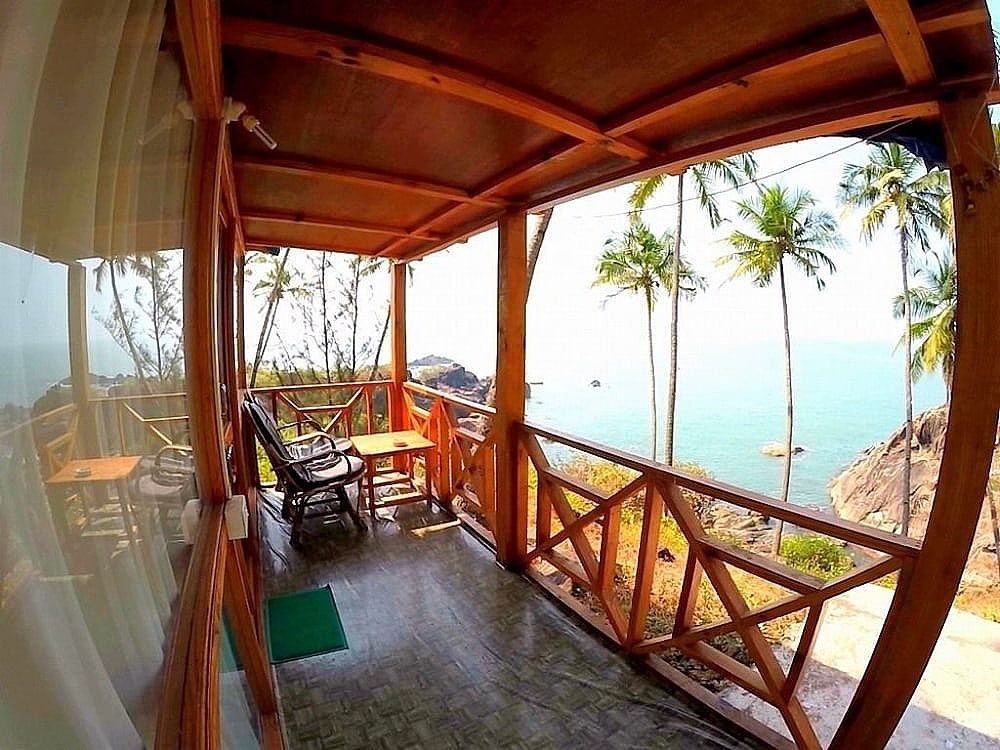 undefined Neptune Point Hill Cottages 2