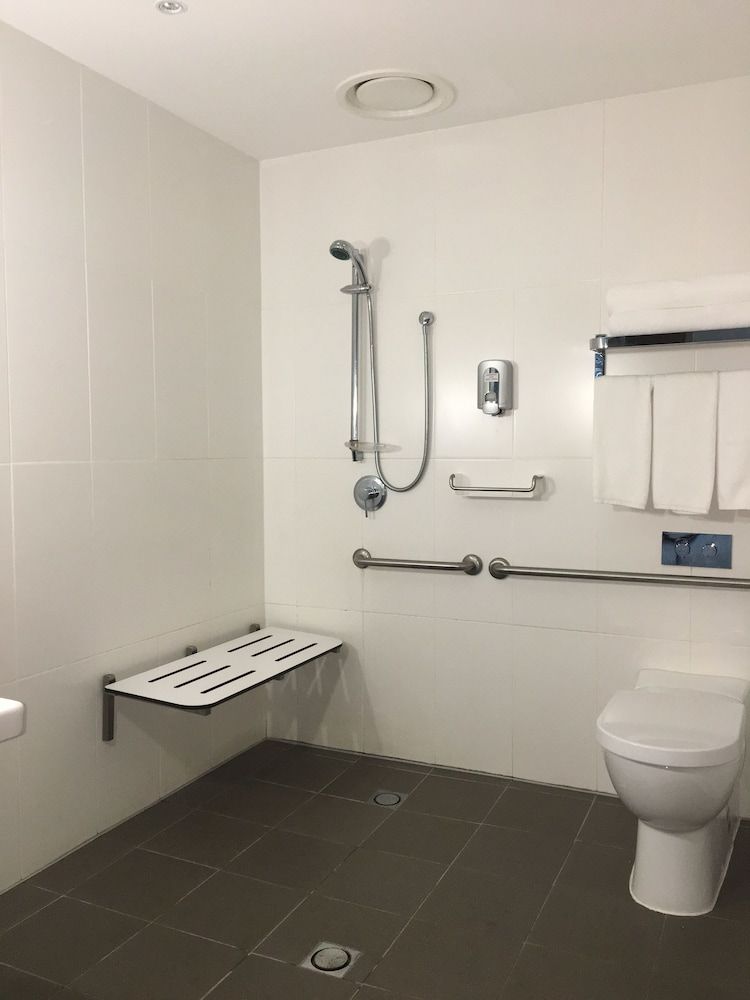 undefined Holiday Inn Express Port Moresby by IHG 10