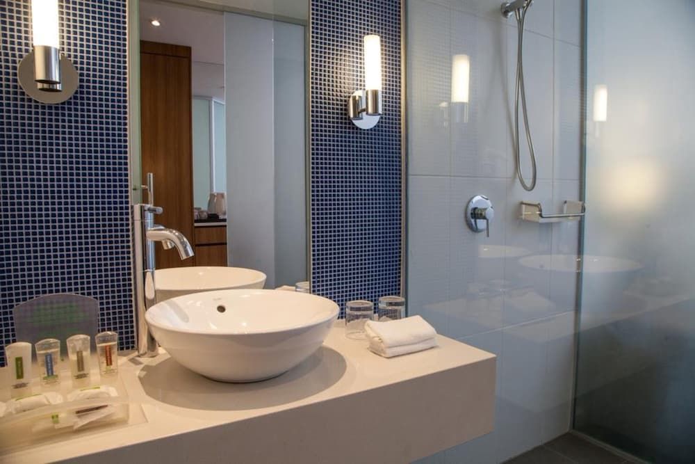 undefined Holiday Inn Express Port Moresby by IHG 9