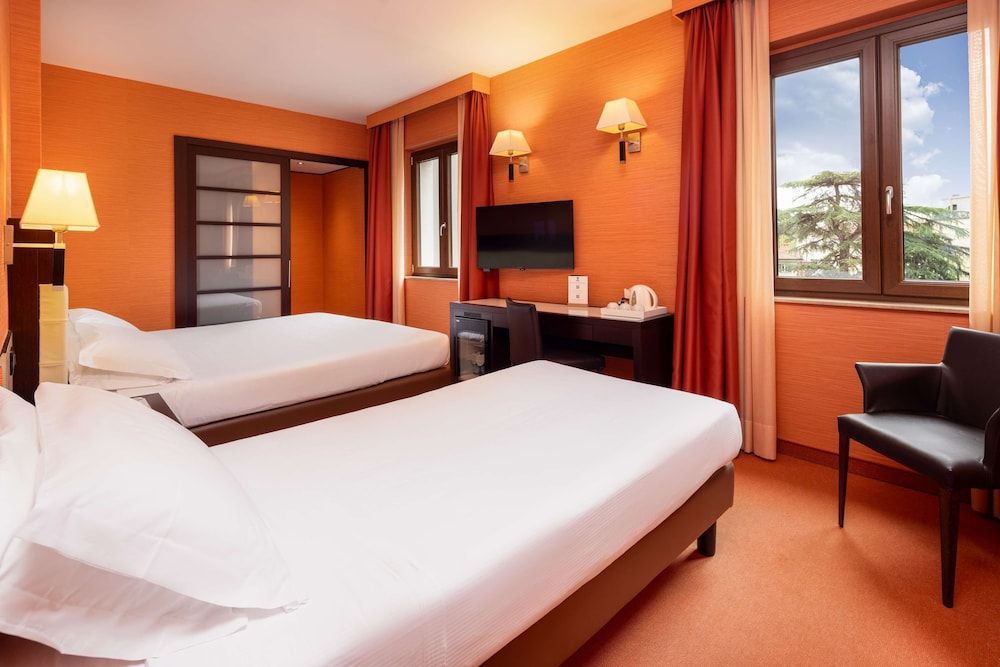 Best Western Gorizia Palace Hotel Standard Room, Multiple Beds 5
