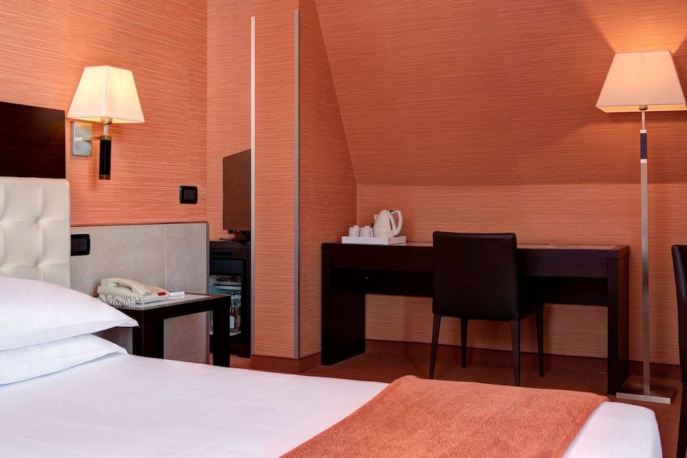 Best Western Gorizia Palace Hotel Junior Suite, 1 King Bed (Second and Third bed is a Sofabed) 2