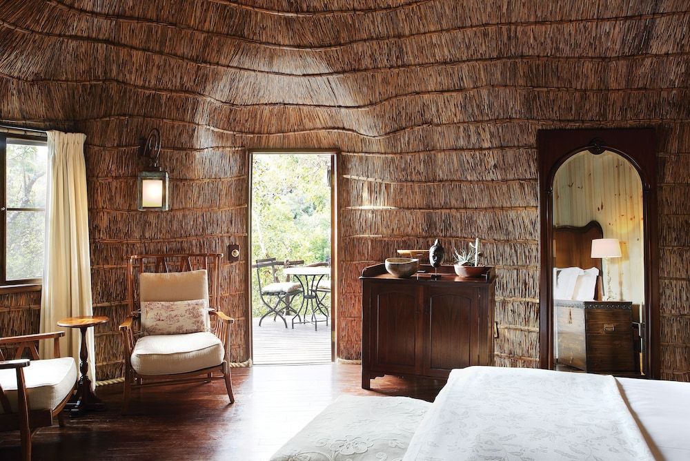 Villa (Nelson Mandela 1 Pres Suite & 5 Rooms)