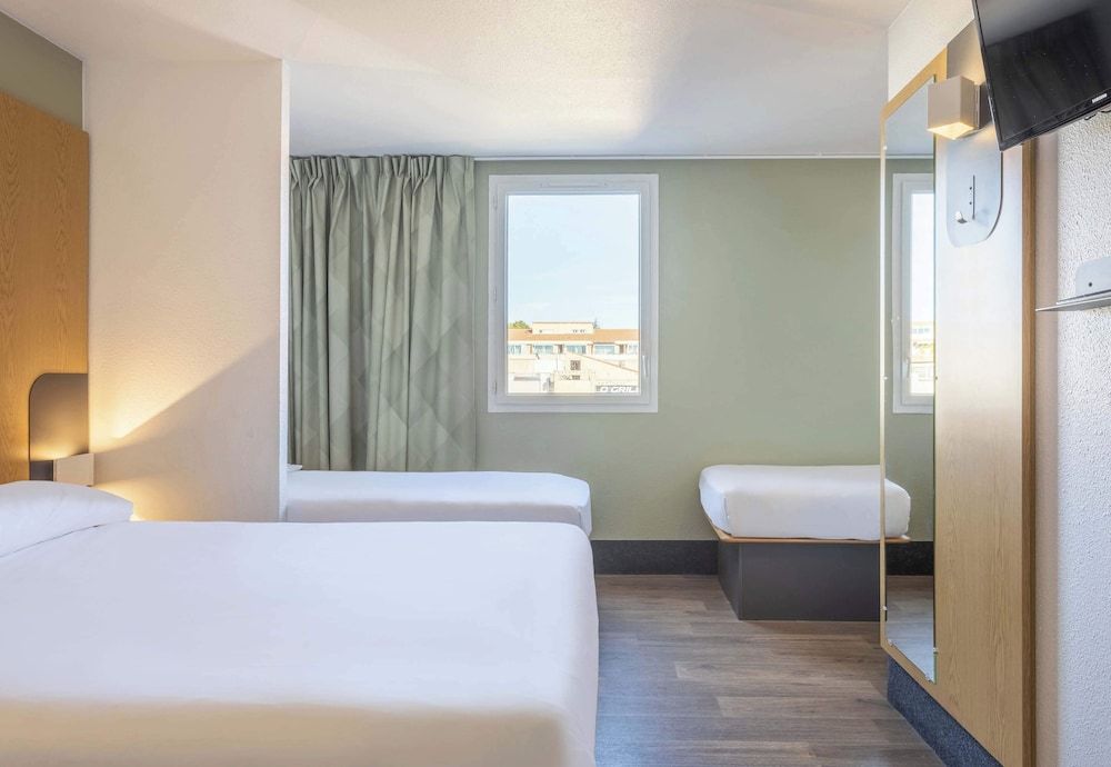 Quadruple Room, Accessible, Non Smoking