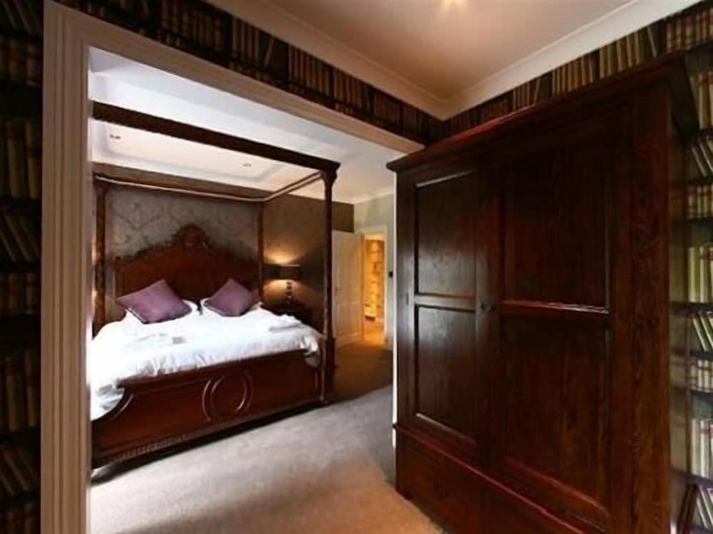 Mitton Hall Country House Hotel