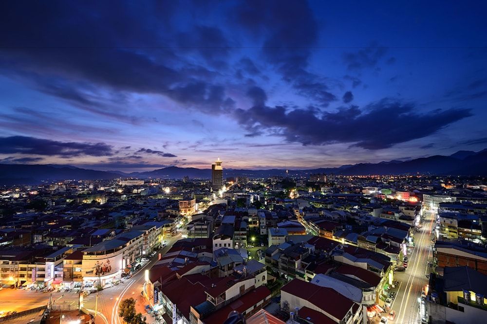 Cheng Pao Hotel Triple Room 6