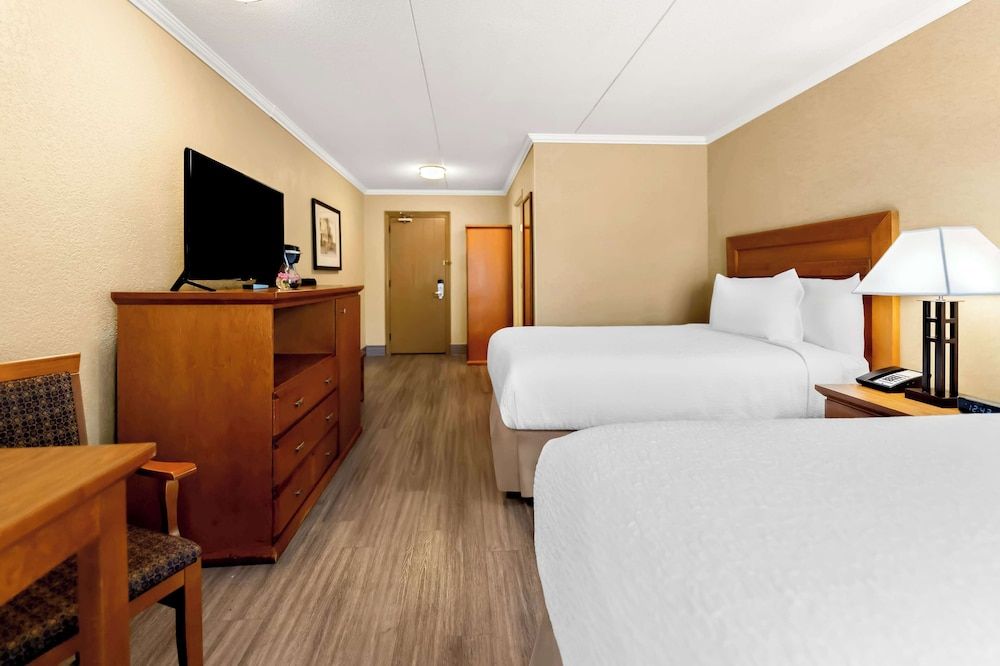 Best Western Plus Nor'wester Hotel & Conference Centre