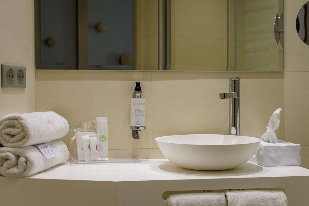 Best Western Montecristo Superior Room, 1 King Bed, Non Smoking 2