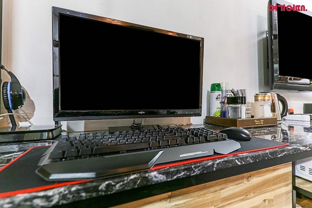 Business Hotel Deluxe Double Room 5