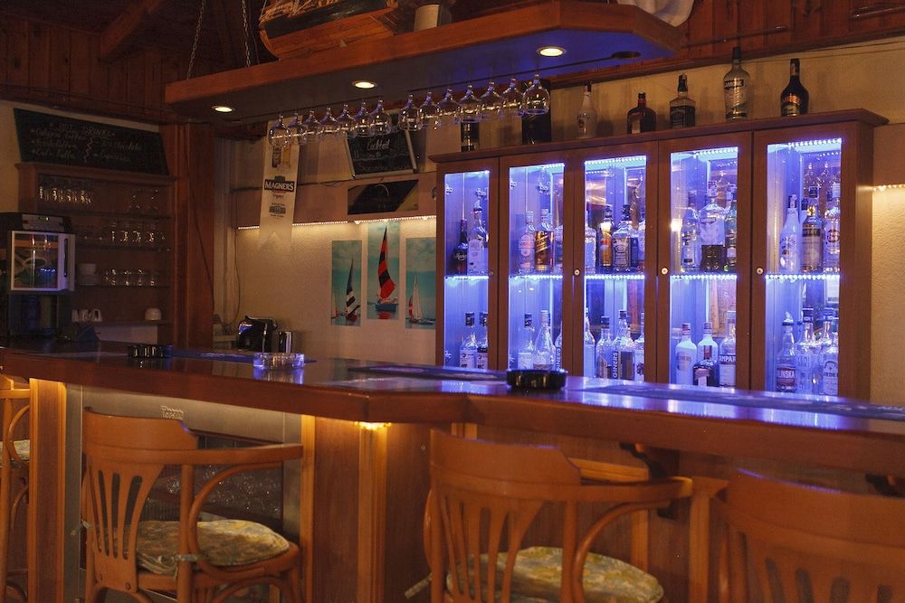 undefined Perdikia Beach Hotel 4