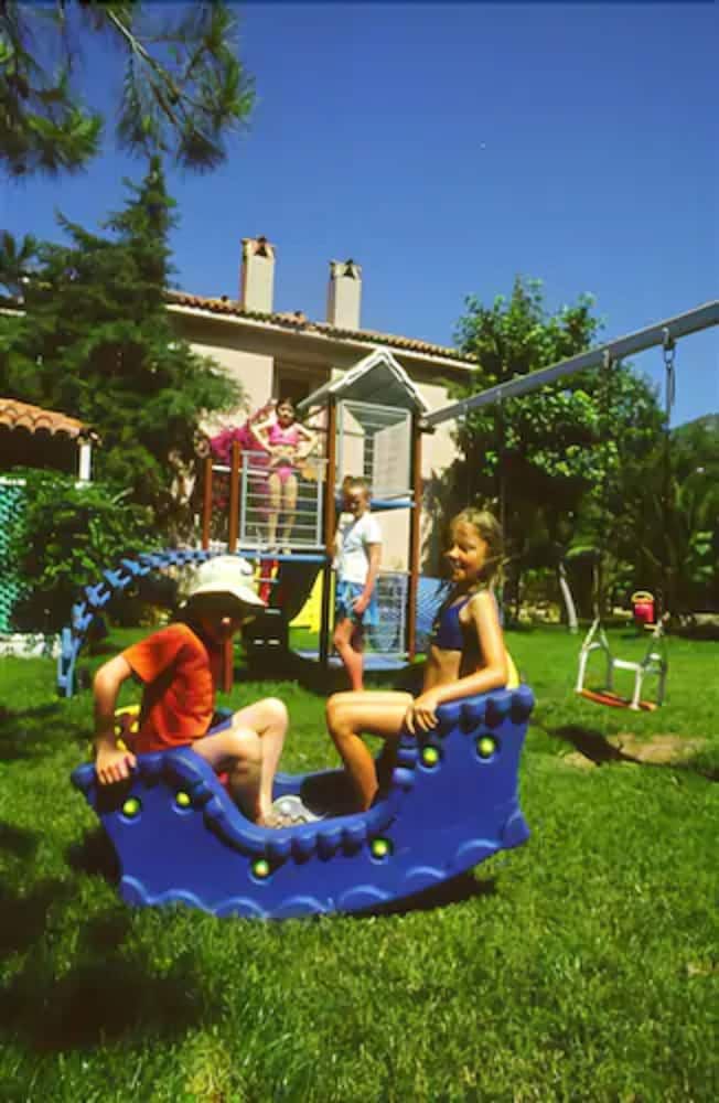 Children's Play Area