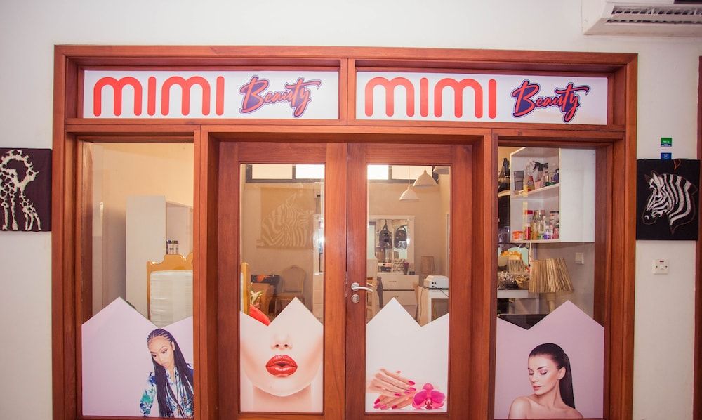 undefined Regency Park Hotel 10