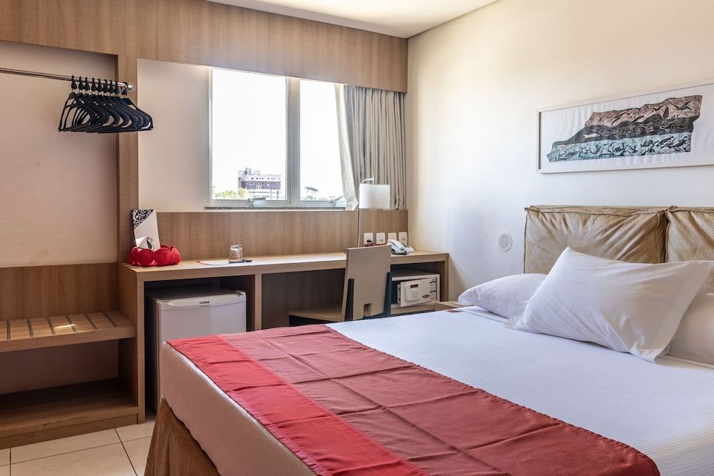 iu-á Hotel Superior Room 3