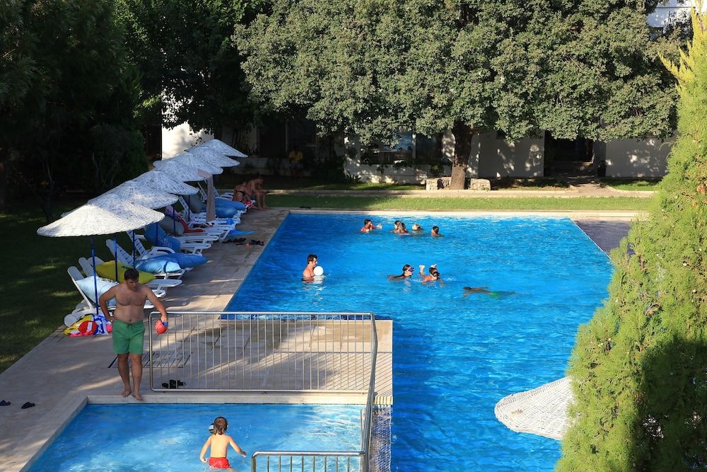 Childrens Pool