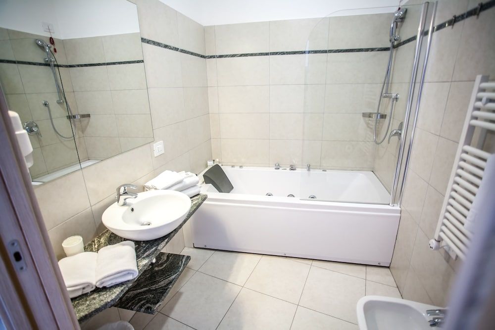 Hotel Oceanomare Suite (Double) 8