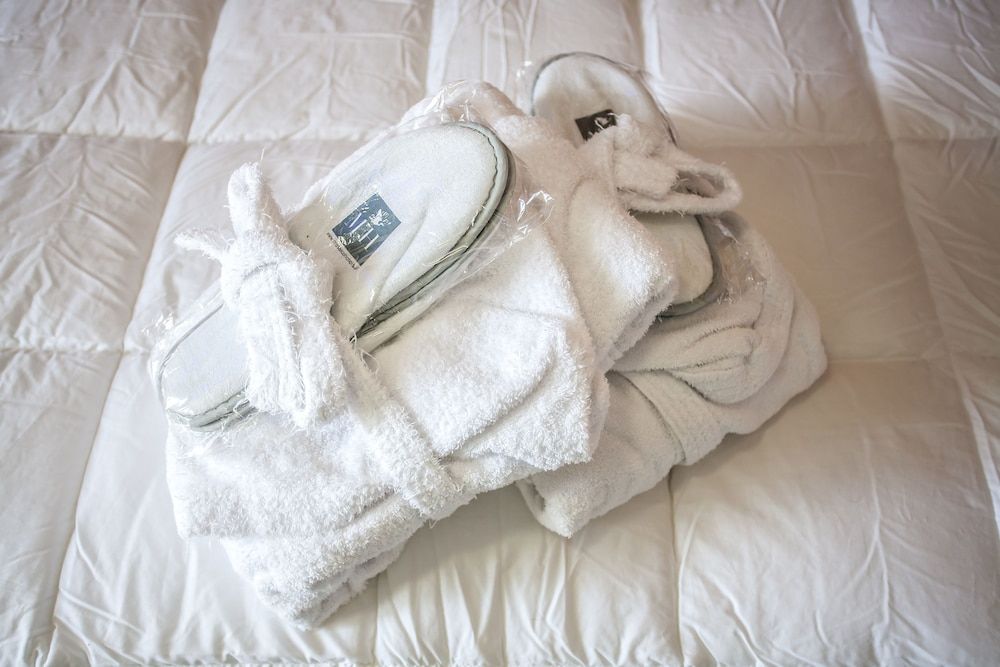 Hotel Oceanomare Deluxe Double Room 6