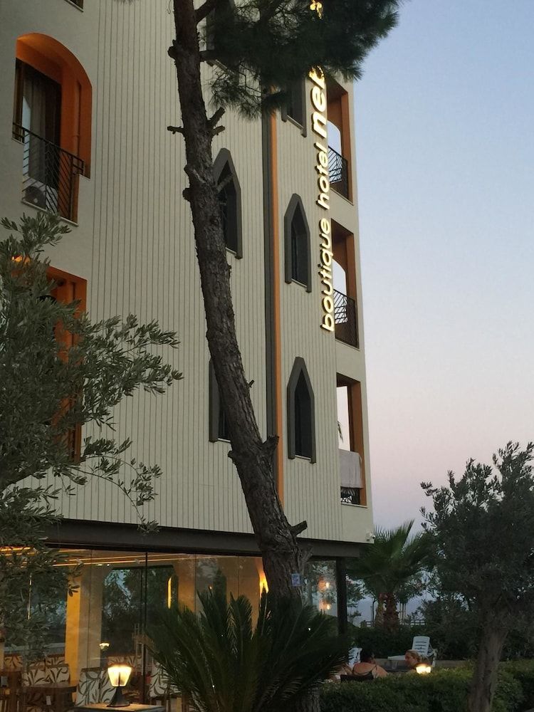 undefined Nebilux Hotel 7