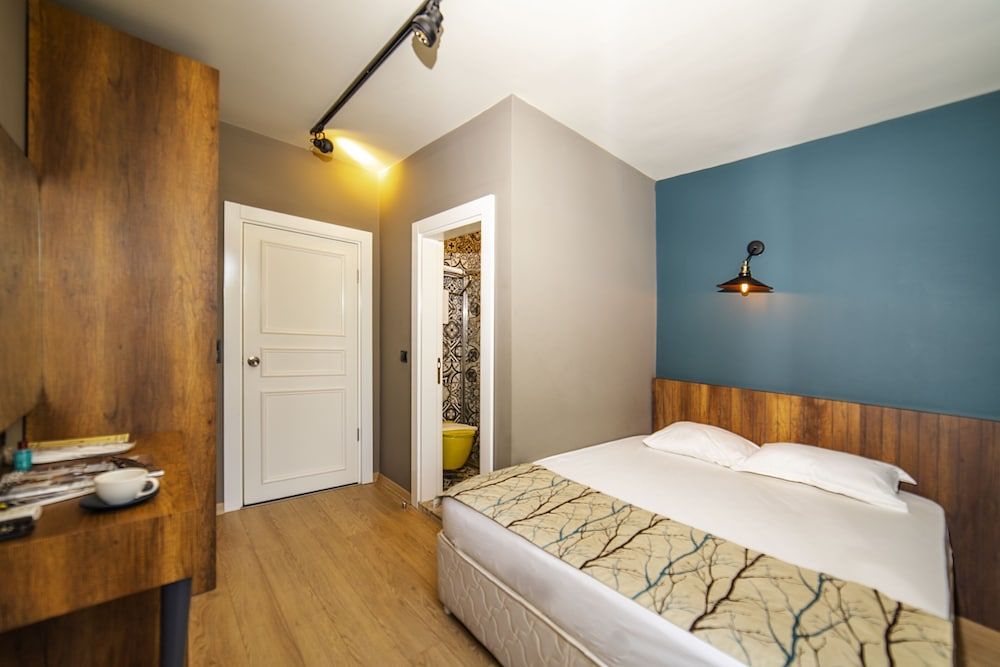 undefined Nebilux Hotel 4