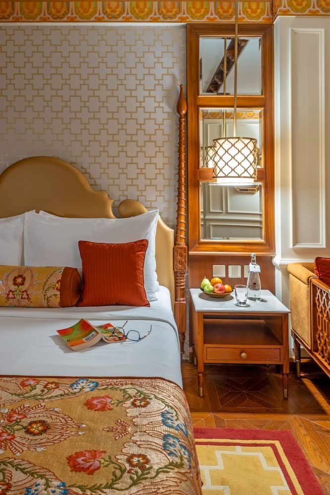 The Grand Dragon Ladakh Luxury Room 6