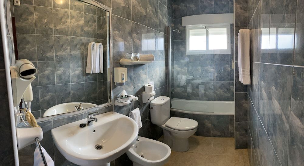 Hotel & Apartamentos Cons da Garda Apartment, 3 Twin Beds 3