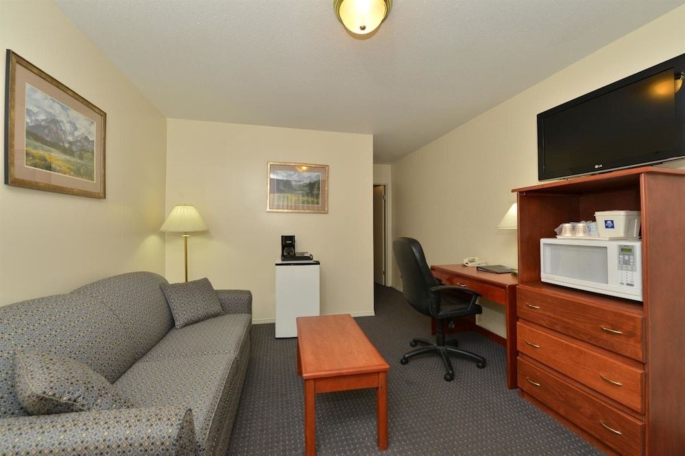 Suite, 1 Queen Bed, Non Smoking
