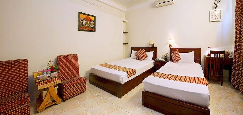 undefined Dai Long Hotel 6