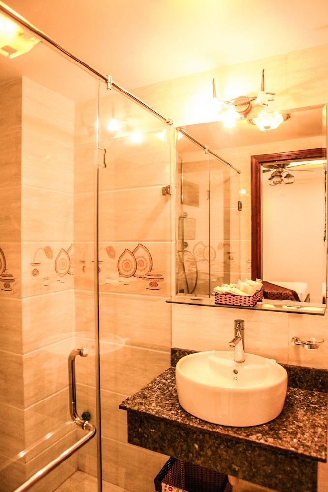 Dai Long Hotel Standard Double Room, 1 Queen Bed 2