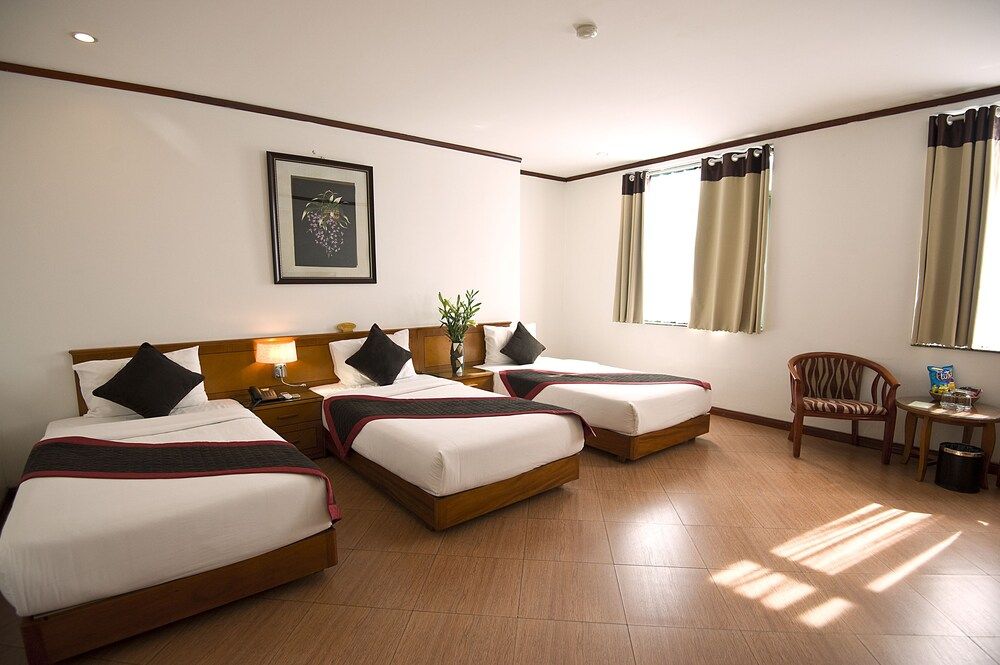 undefined City Bay Hotel 3