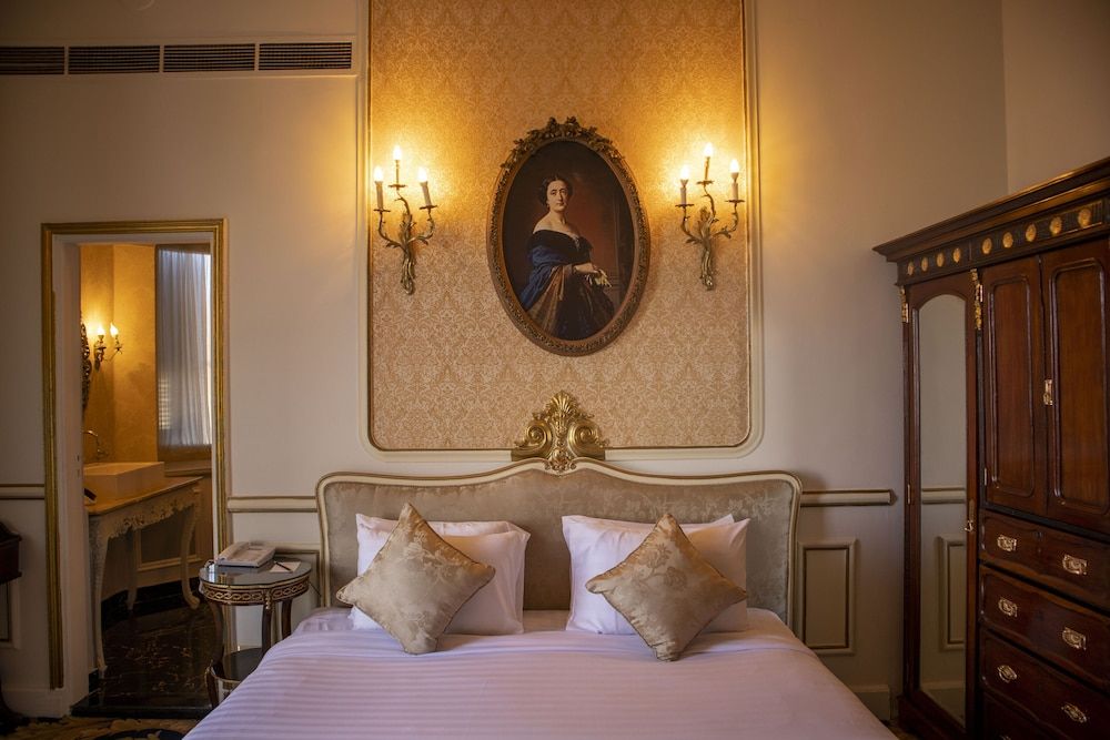 Le Metropole Luxury Heritage Hotel Since 1902 by Paradise Inn Group Golden Junior Suite Direct Sea View 3