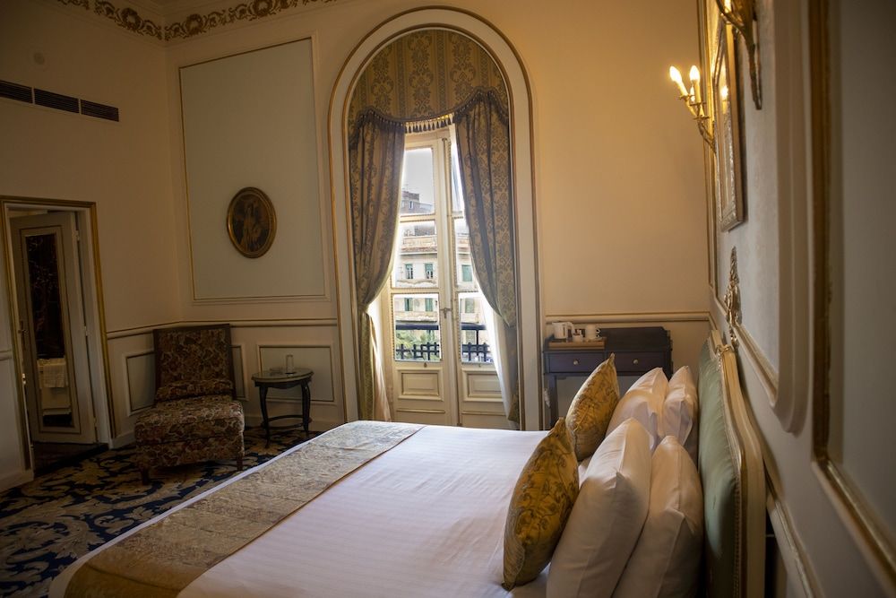 Le Metropole Luxury Heritage Hotel Since 1902 by Paradise Inn Group Golden Classic Room City View 7