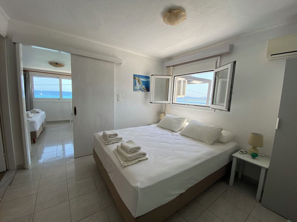 Penthouse, 1 Bedroom, Sea View, Beachfront