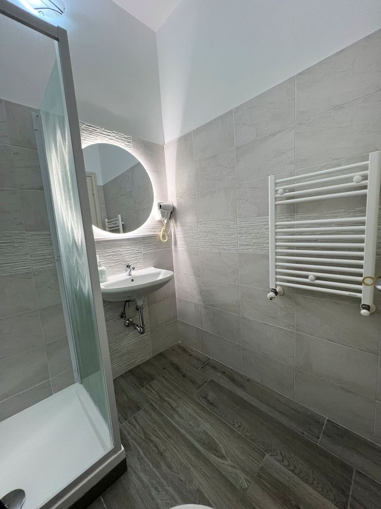 Rifugio San Francesco Triple Room, Private Bathroom 21