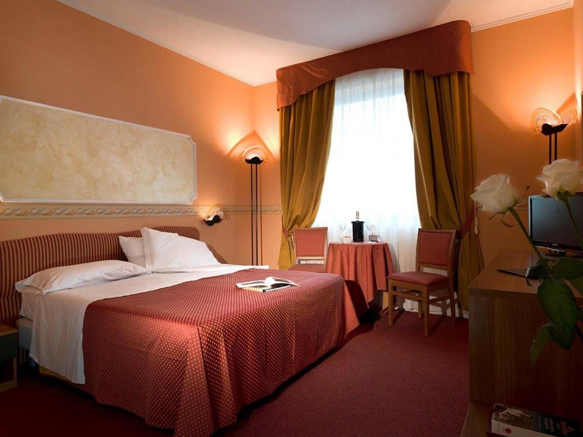 Hotel Bifi Superior Double Room 4