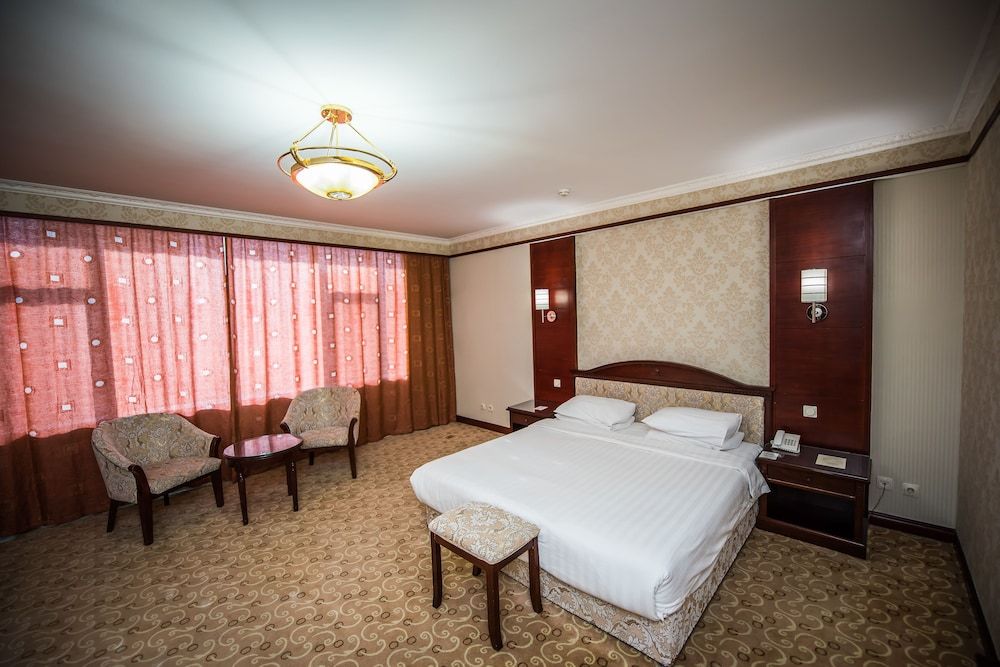 G Empire Senior Suite, 1 Bedroom 6