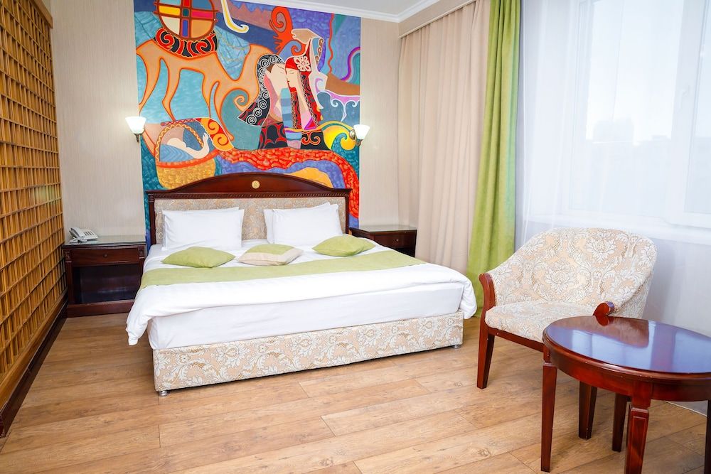 G Empire Business Double Room, 1 King Bed 4