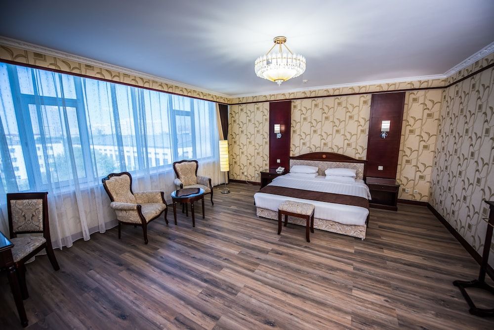 G Empire Senior Suite, 1 Bedroom 17