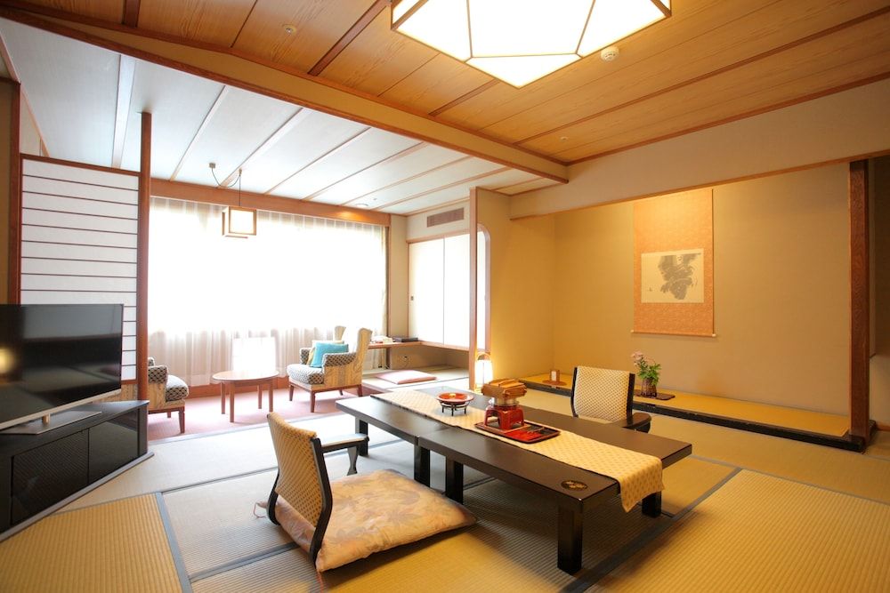 undefined Hanamomiji 3