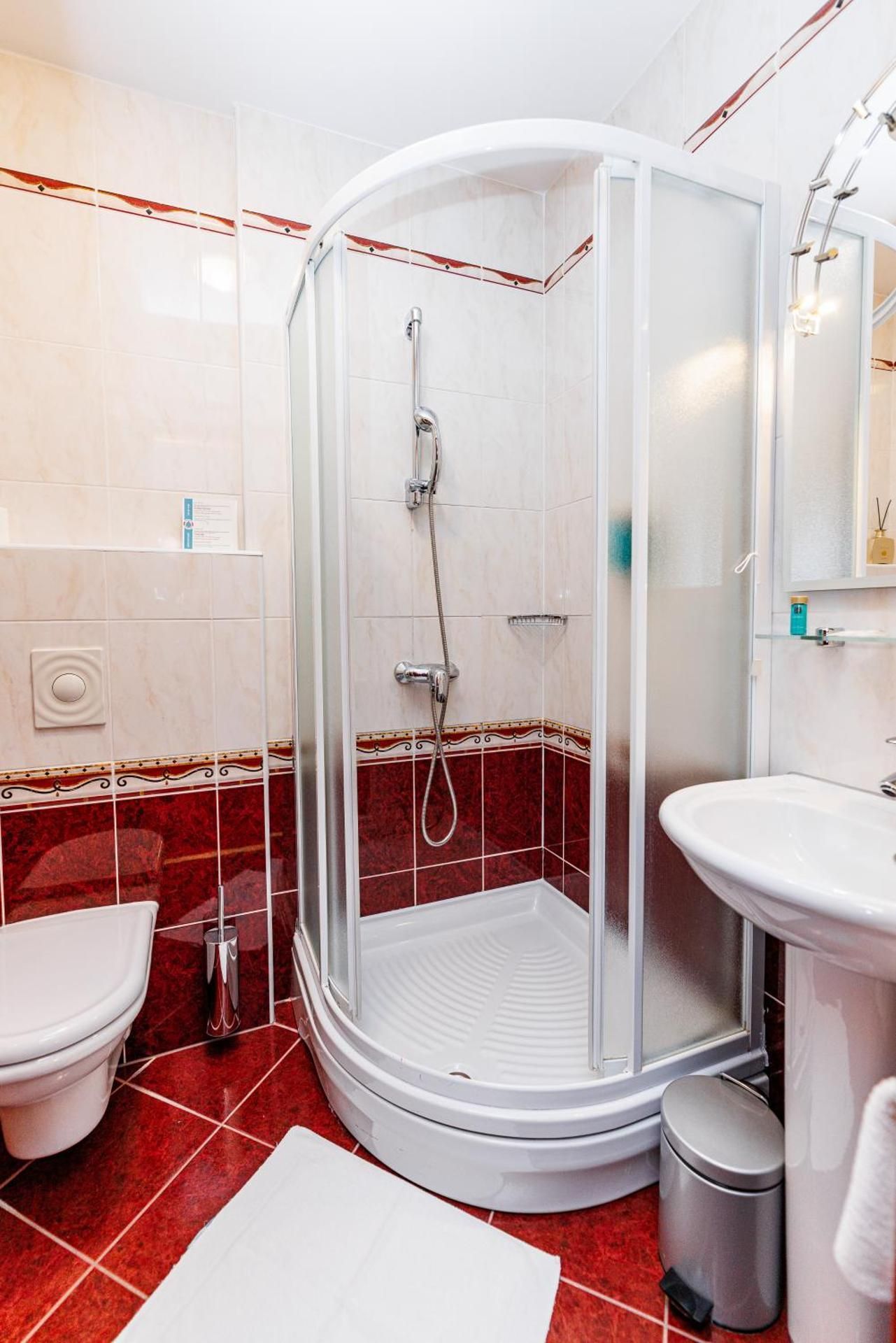 Single Room with Balcony and Sea View