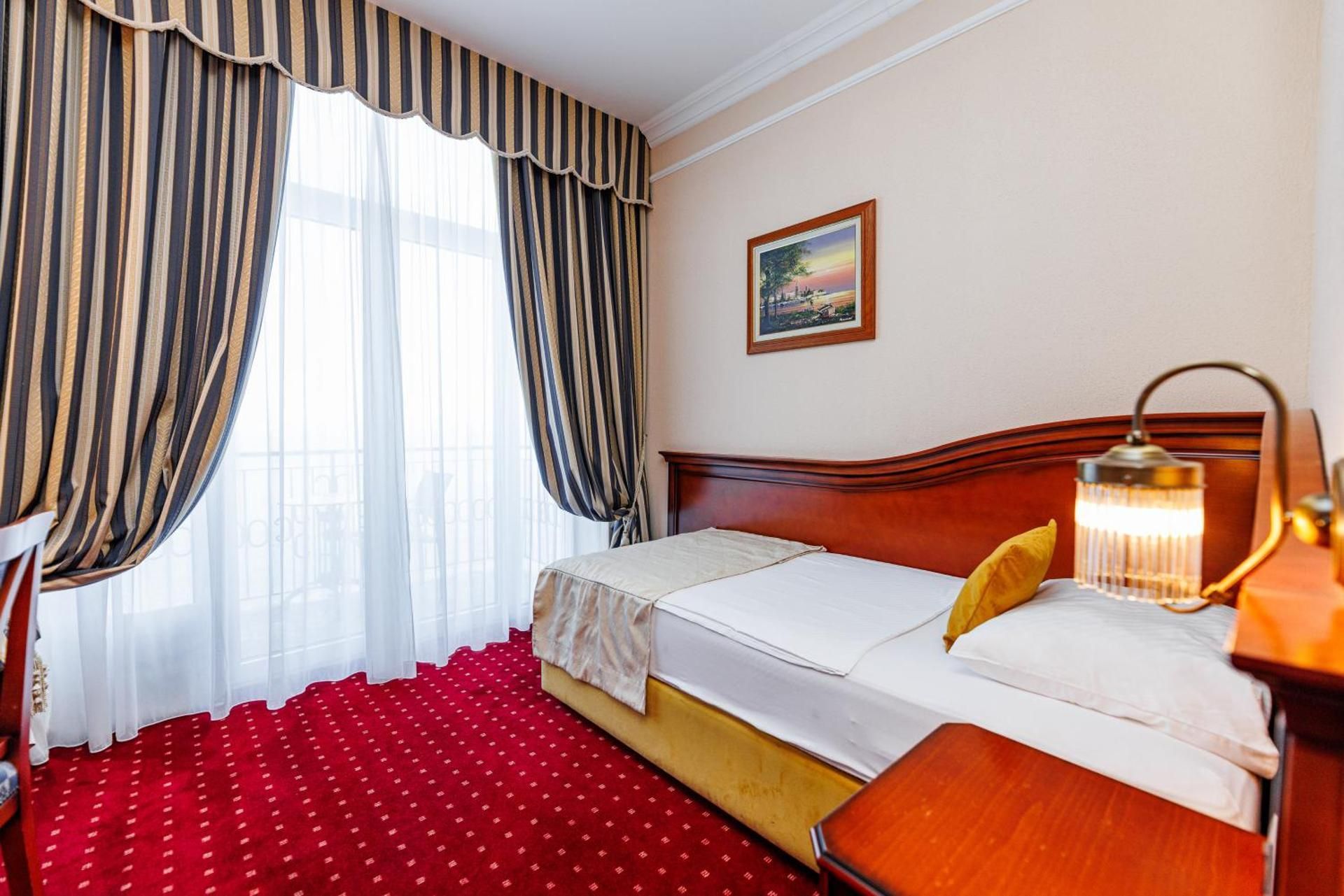 Single Room with Balcony and Sea View