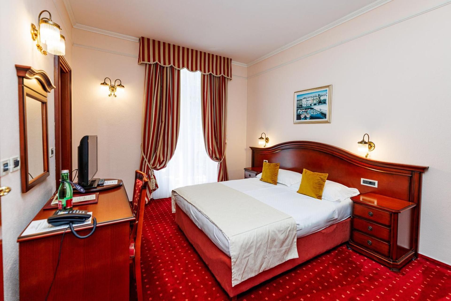 Standard Double Room with Balcony