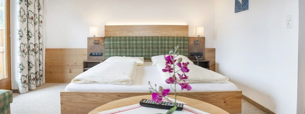 Comfort Double Room, Balcony, Mountain View