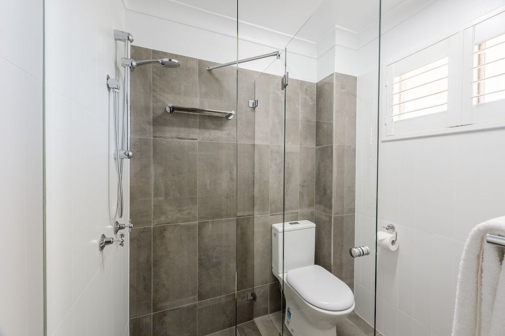 Panorama Bathurst Premium King Room (newly refurbished) 5