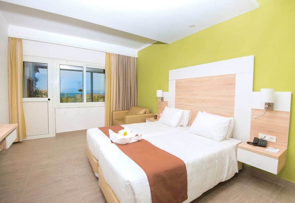 Superior Twin Room, Sea View