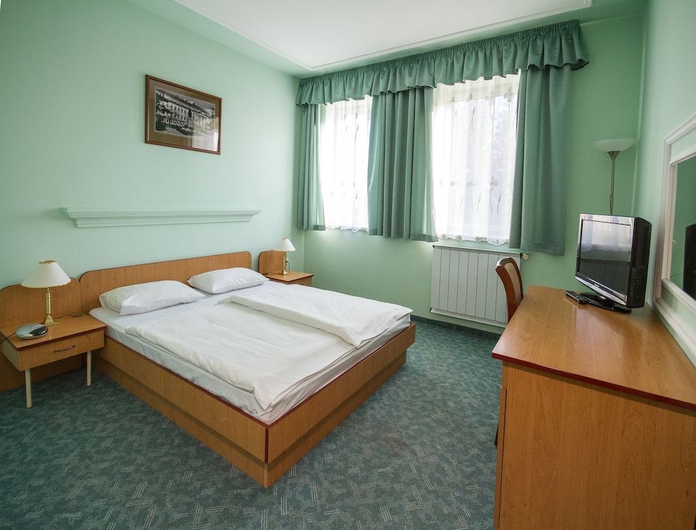 Platan Hotel Superior Double Room